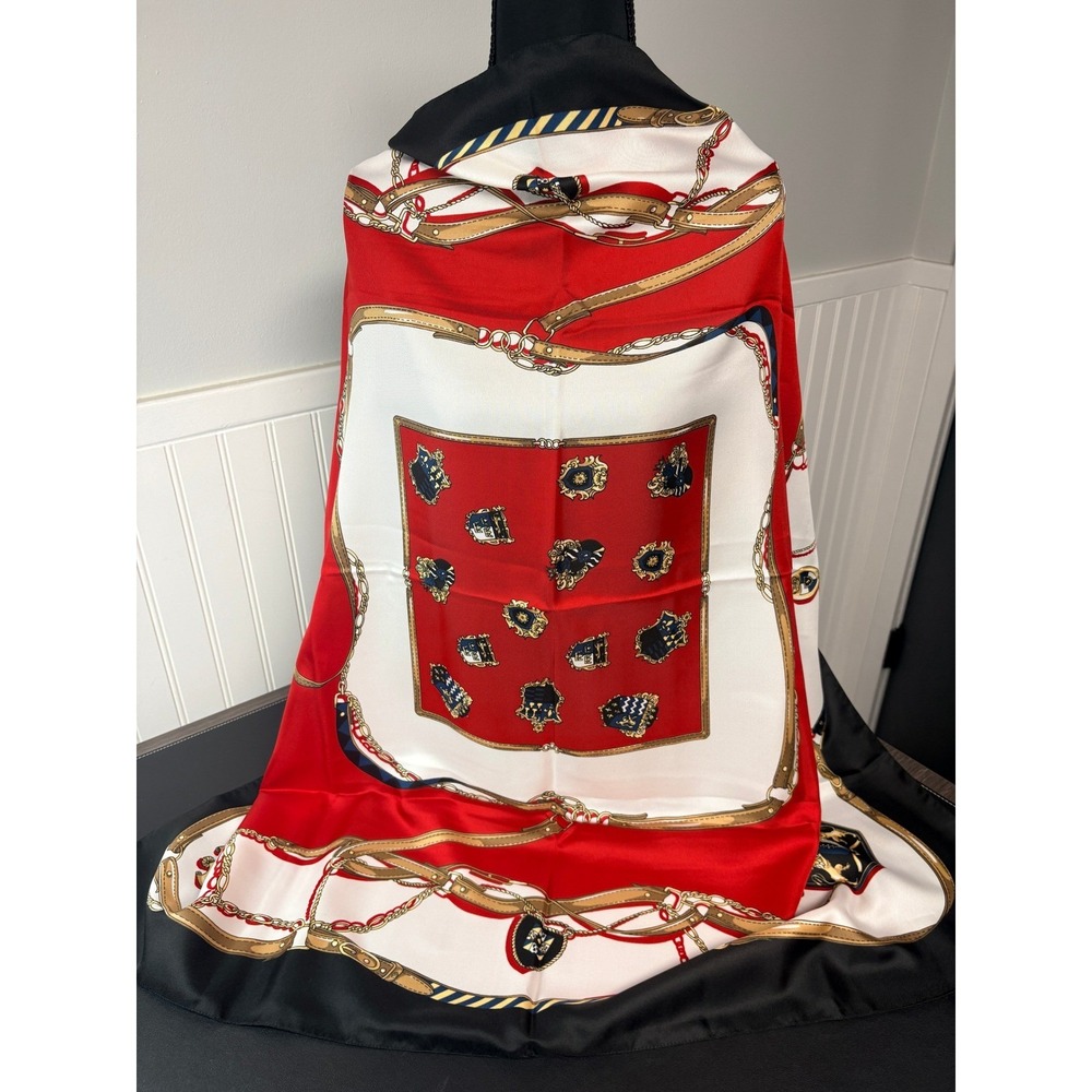 Liz Claiborne Red White Black Equestrian Belt Chain Crest Square Scarf 35x35